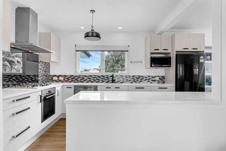 34 Sunrise Avenue Mairangi Bay_1