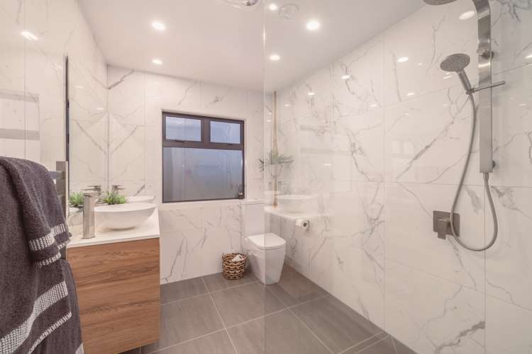 10 Stout Street Waimairi Beach_13