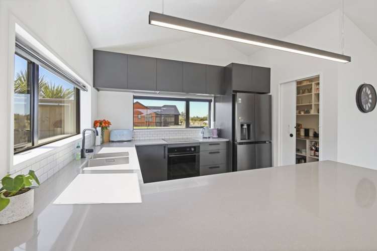 24 Nathaniel Archer Street Woodend_5