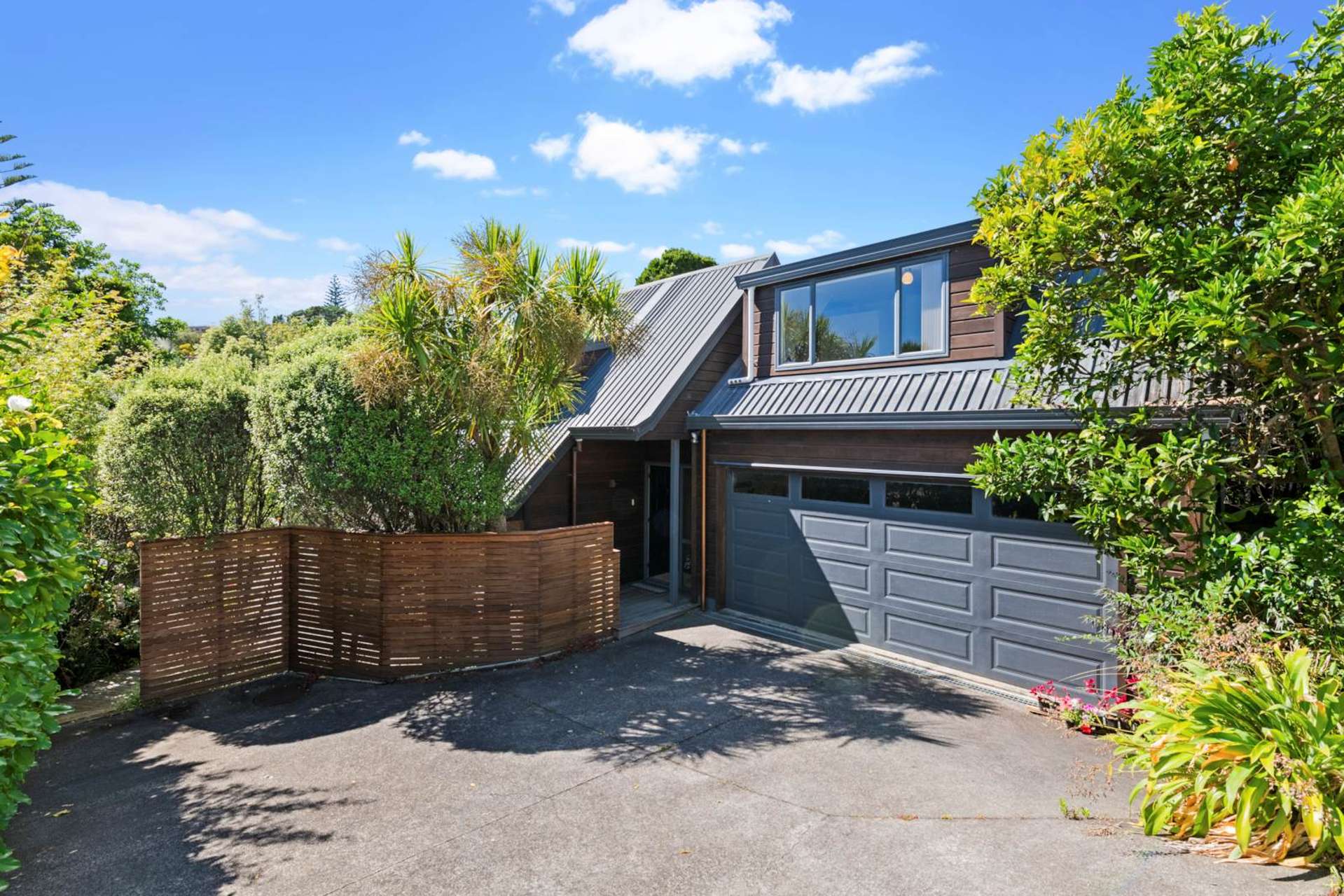 2/14 Matipo Road Mairangi Bay_0