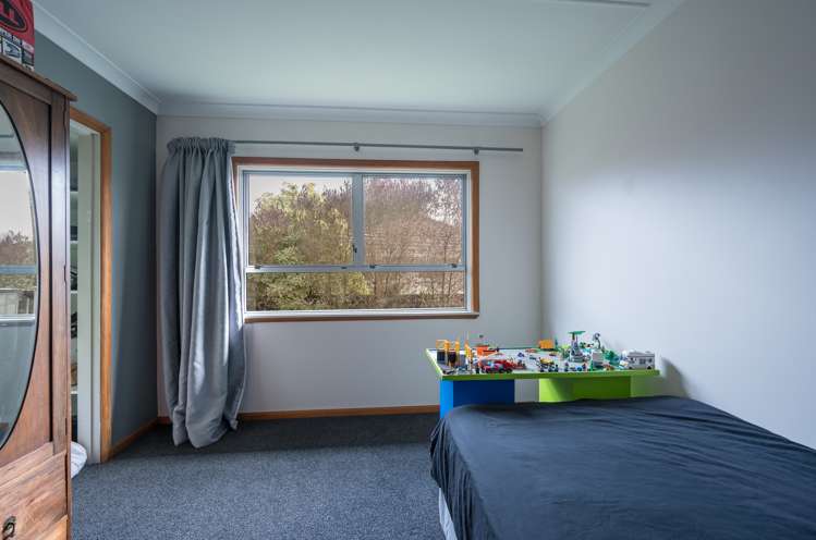 8 Dickens Street Stoke_9