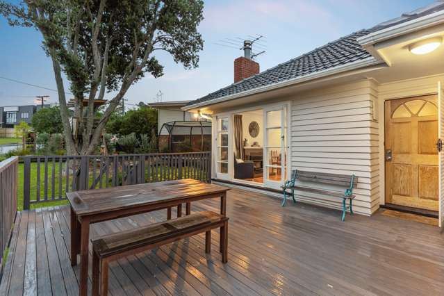 8 Boyce Avenue Mount Roskill_1