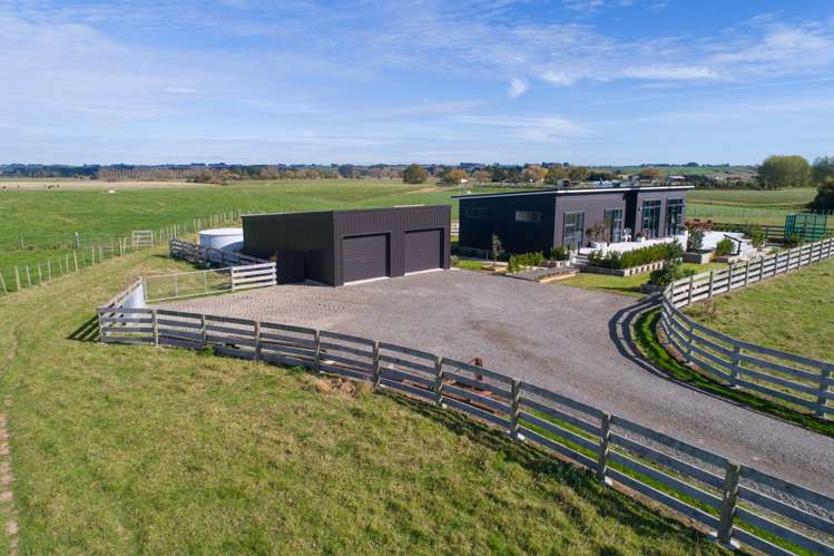 567 Lethbridge Road Halcombe_27