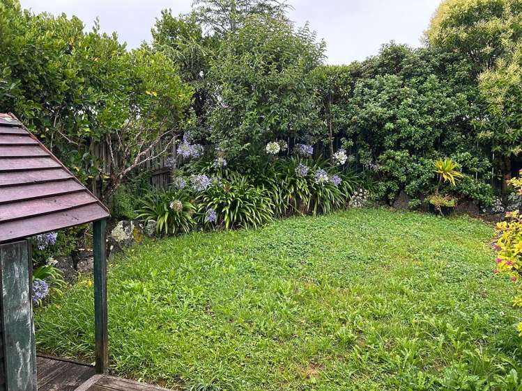 71 Kemp Road Massey_13