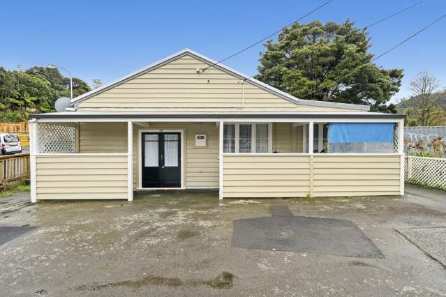 19 Moores Valley Road Wainuiomata_1