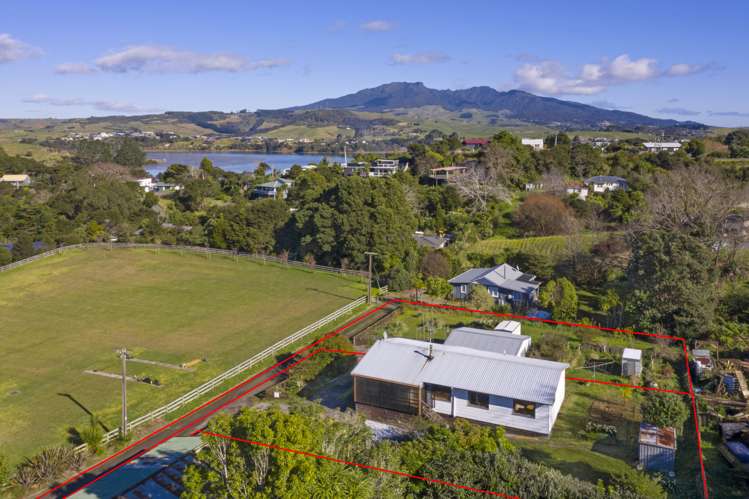 13b East Street Raglan_30