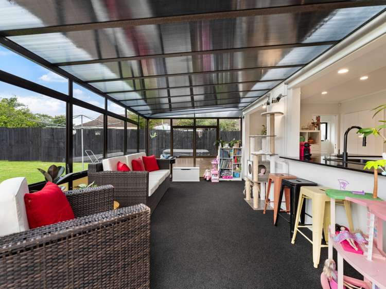 26 Beaumaris Way Conifer Grove_10