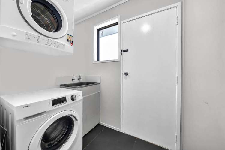 48 Fitzherbert Avenue West Harbour_18