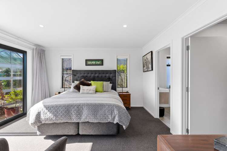 13 Boysenberry Grove Richmond_8