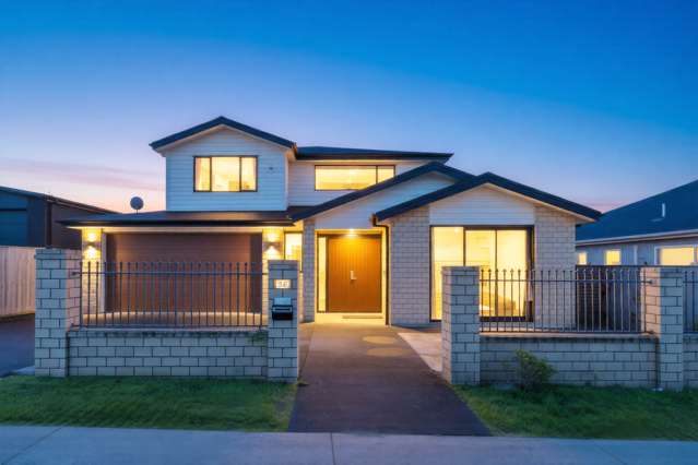 Modern Family Living with a Self- Contained Flat