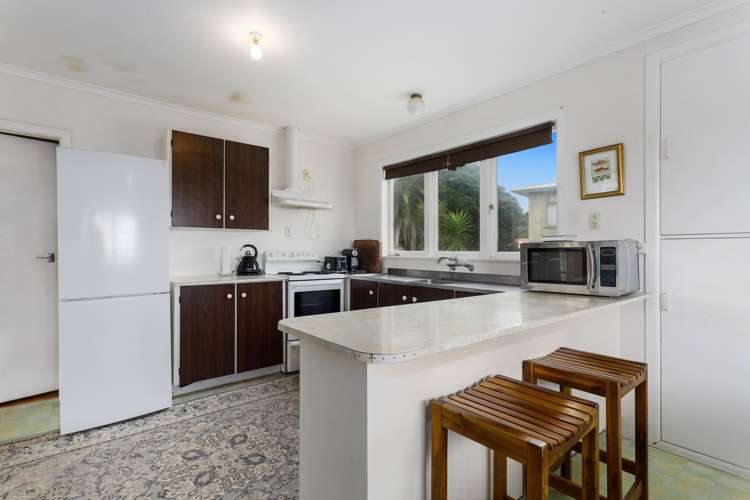 338 Ocean Road Ohope_10