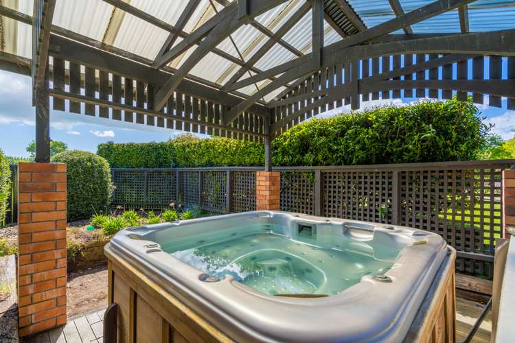 61 Retreat Road Waihopai_22