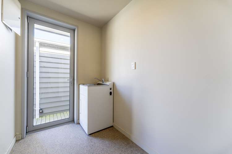 8b Jellicoe Street Oceanview_13