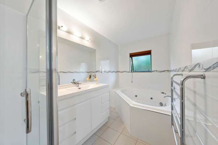 6 Tetbury Place Henderson_16