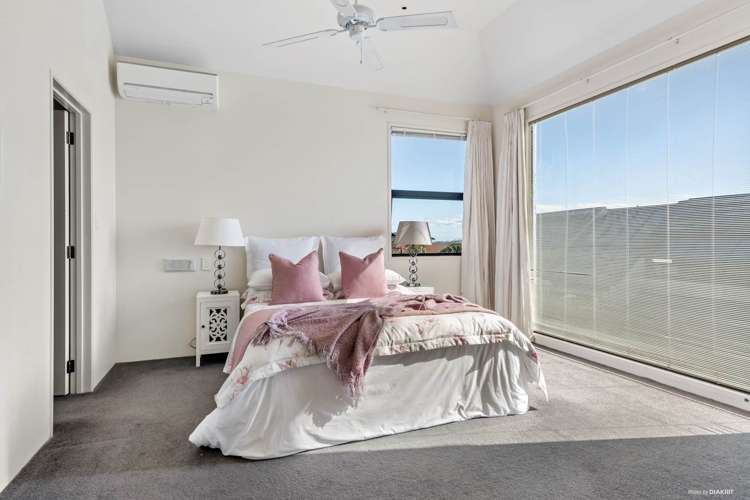 8b Te Akau Crescent Bucklands Beach_6