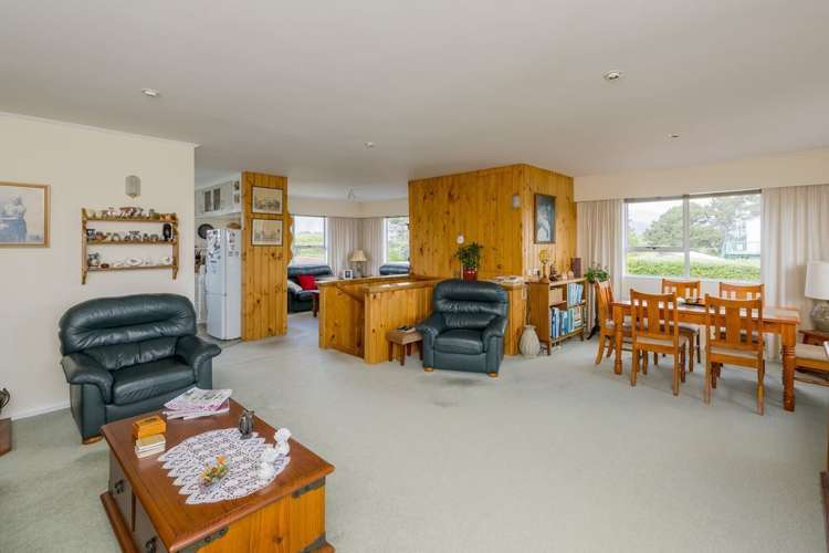 10 Titoki Road Waikanae Beach_5