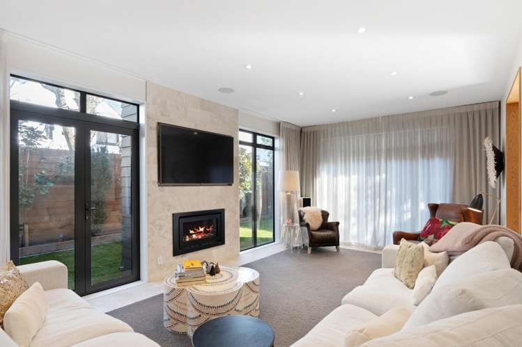 9 Rugby Street Merivale_13