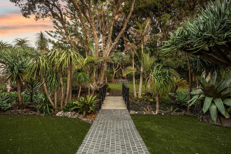 47 Masterton Road Rothesay Bay_21