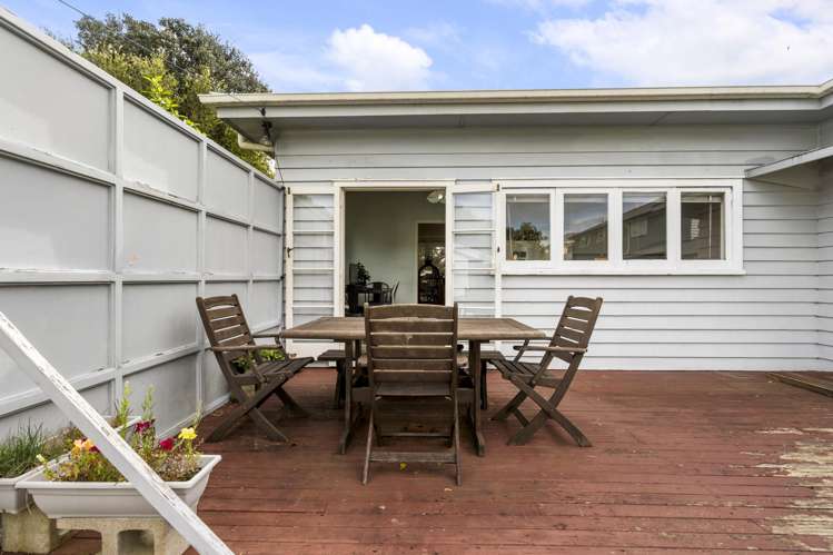 93 Lynwood Road New Lynn_6