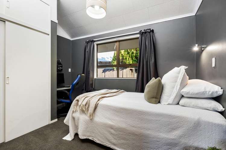 45 Trent Street Taradale_16