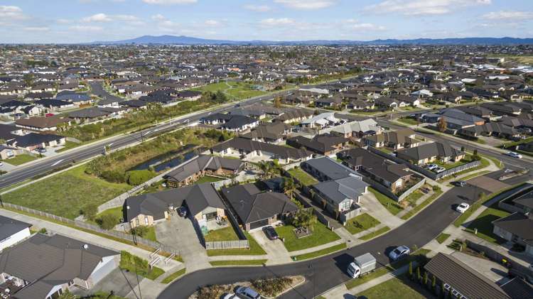 8 Raupo Place Rototuna North_23