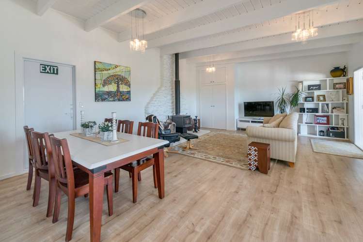 2d Hammond Avenue Hatfields Beach_4