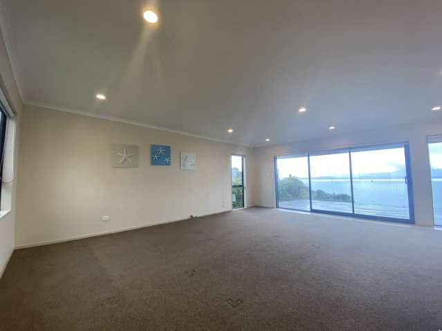 1446 Whangaparaoa Road Army Bay_2