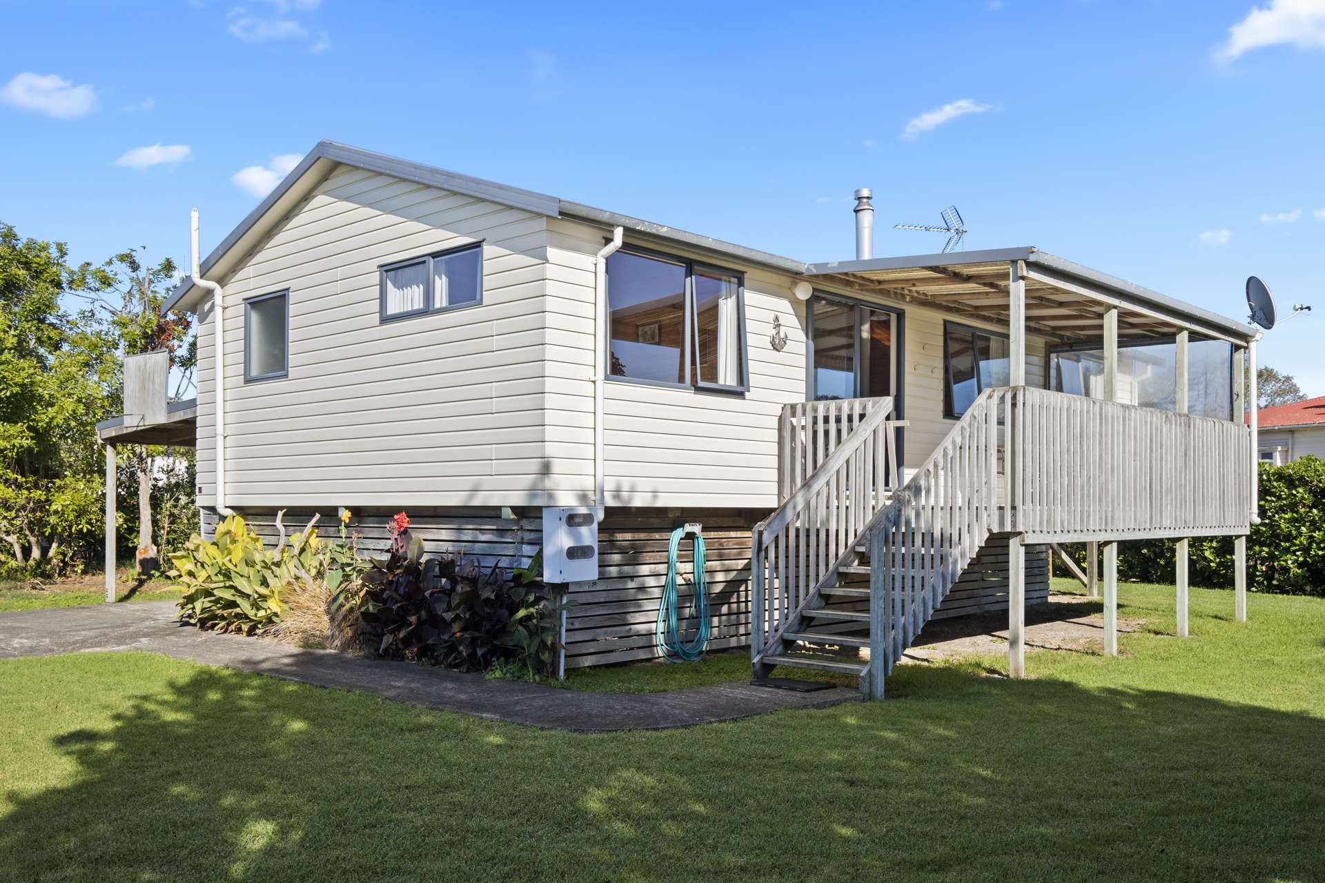 19 Kowhai Avenue Kaiaua_0