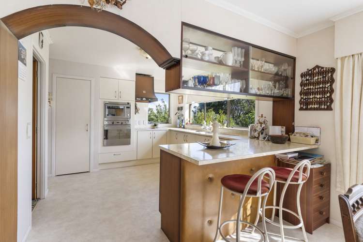 44 Bradbury Road Botany Downs_19