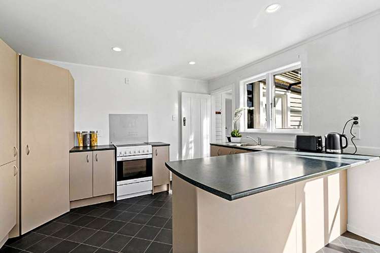 17 Trotting Course Drive Kumeu_8