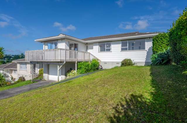 Vendor Bound for Australia – Must Be Sold!