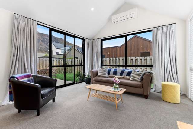 6 Longlands Street Dalefield/Wakatipu Basin_4