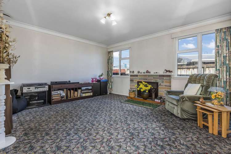 2 Roslyn Road Levin_9