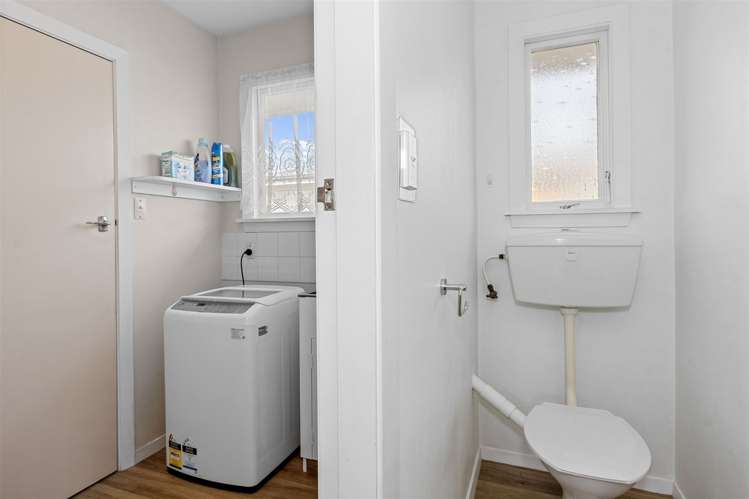 77 Halberg Street Dallington_11