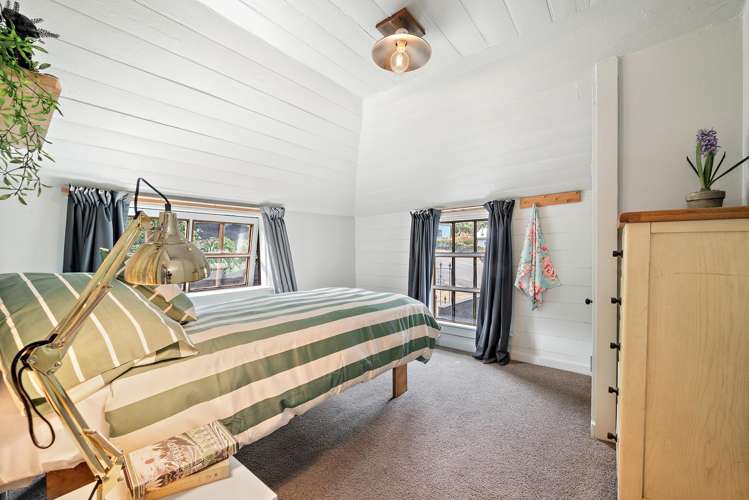 2 Ripon Street Lyttelton_22