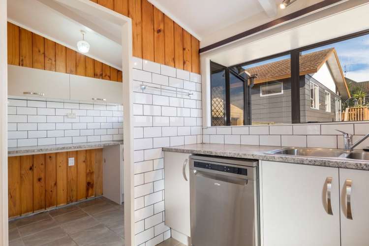 7b Ajax Place Welcome Bay_14