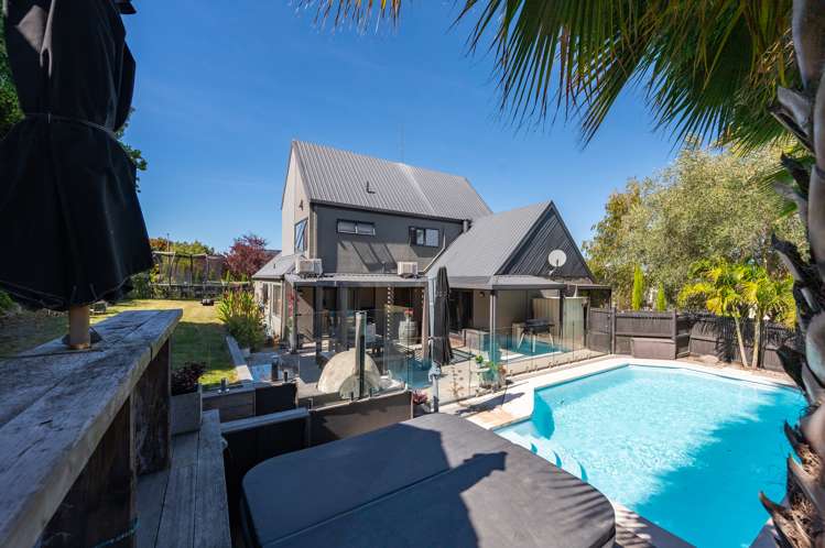 37 Kent Terrace Taradale_21