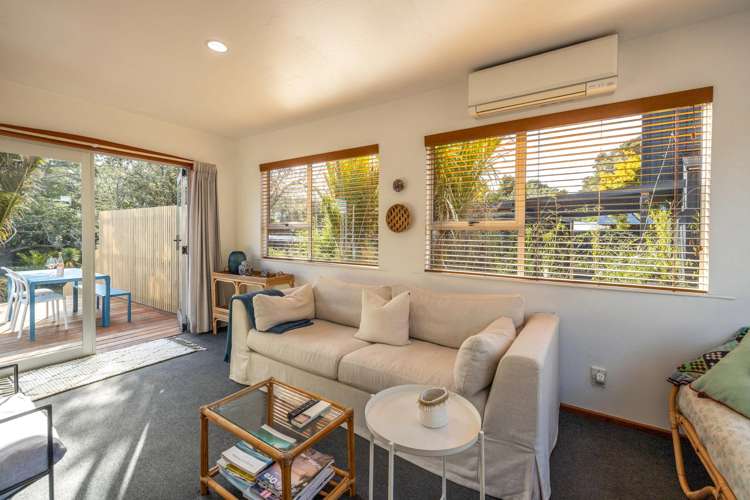 477 Sea View Road Onetangi_9