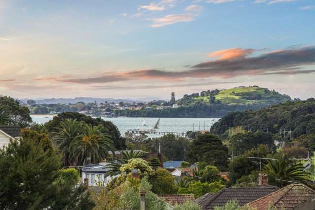 82 Tautari Street Orakei_3