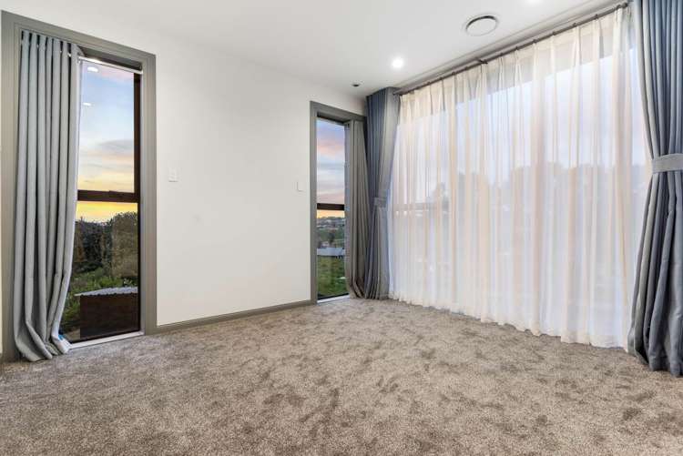 14 Greenstead Close Flat Bush_22