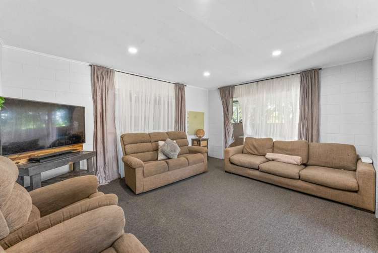 171 Parklands Avenue_5