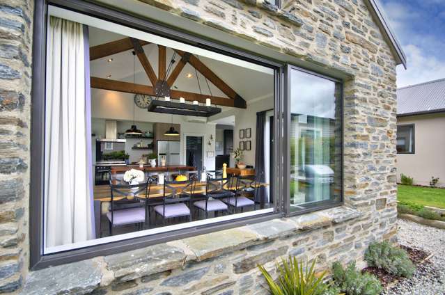 54 Norfolk Street Arrowtown_2