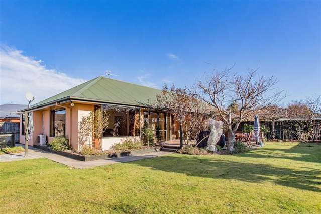 40 Gibbs Drive Woodend_1