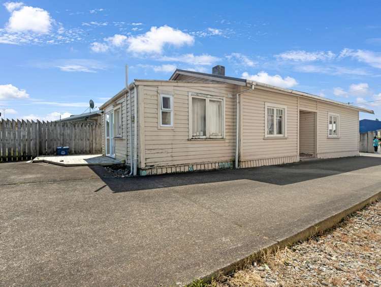 49 /51 Huia Street Taumarunui_5