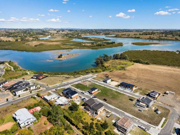 13 Taipahitini Road Rosehill_17