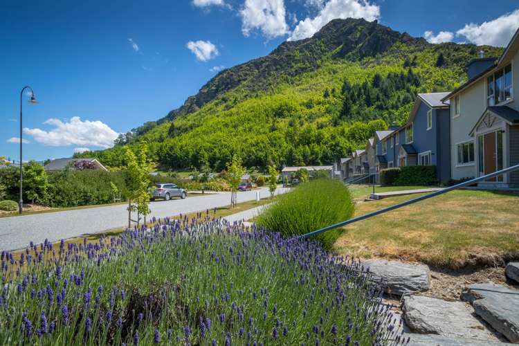 12/97 Essex Avenue Arrowtown_18