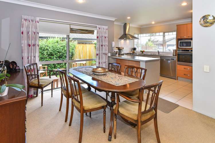 20 Croftview Road Wattle Downs_10