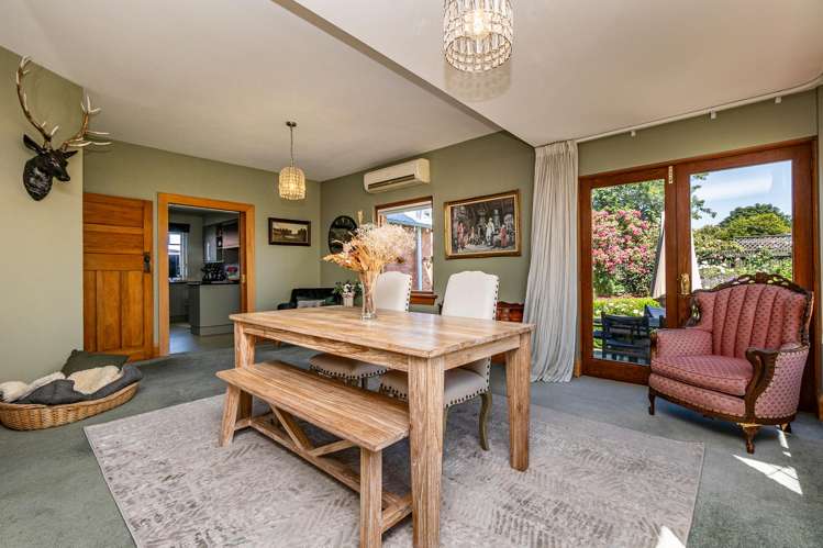 198 Le Cren Street Seaview_25