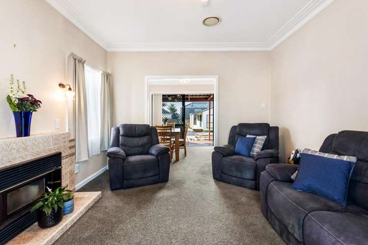 32 Churchill Avenue Manurewa_6