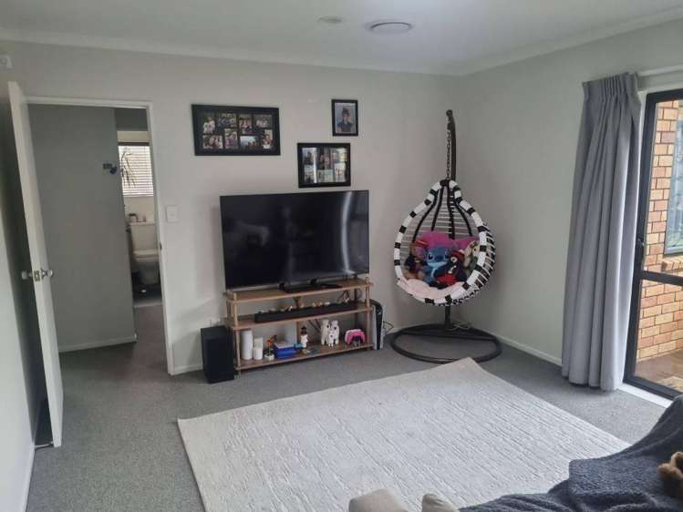 11 Northmeadow Drive Rototuna_5